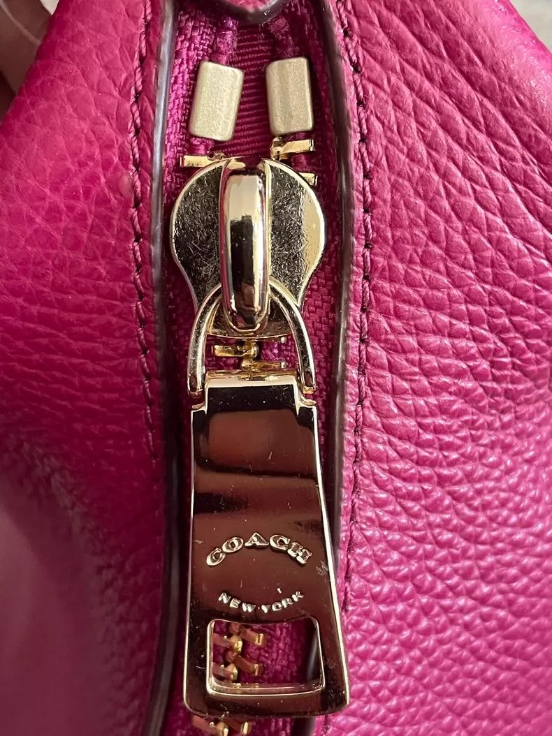 Coach Coach Women's Leather Shoulder Bag Size ONE SIZE - 8 Thumbnail
