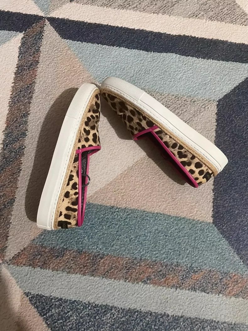 Dolce & Gabbana DG Women's Casual Leopard Print Slip-Ons Size US 7 / IT 37 - 6 Thumbnail