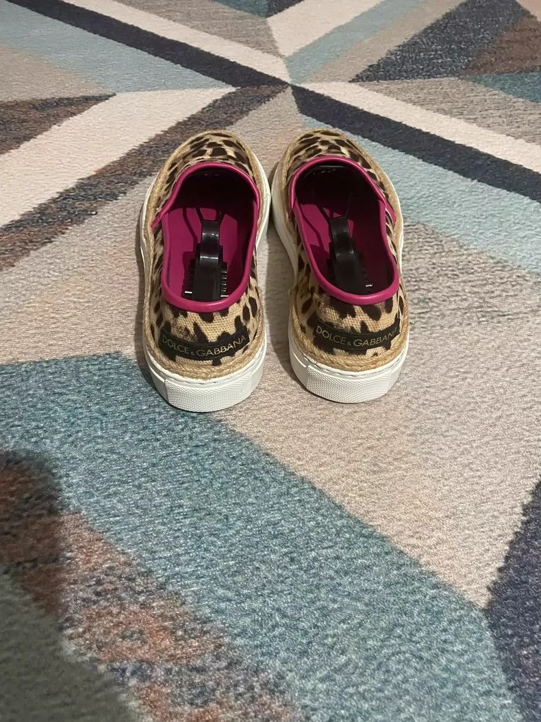 Dolce & Gabbana DG Women's Casual Leopard Print Slip-Ons Size US 7 / IT 37 - 4 Thumbnail