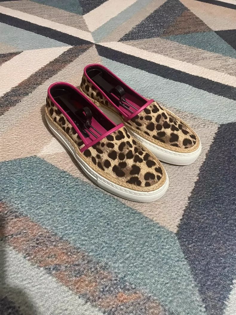Dolce & Gabbana DG Women's Casual Leopard Print Slip-Ons Size US 7 / IT 37 - 2 Thumbnail
