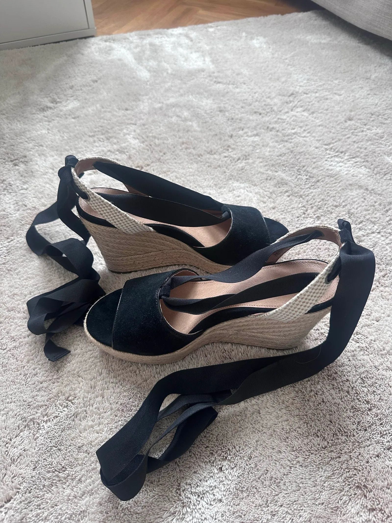 Ugg Ugg W SHILOH Heels Size US 10 / IT 40 - 2 Thumbnail