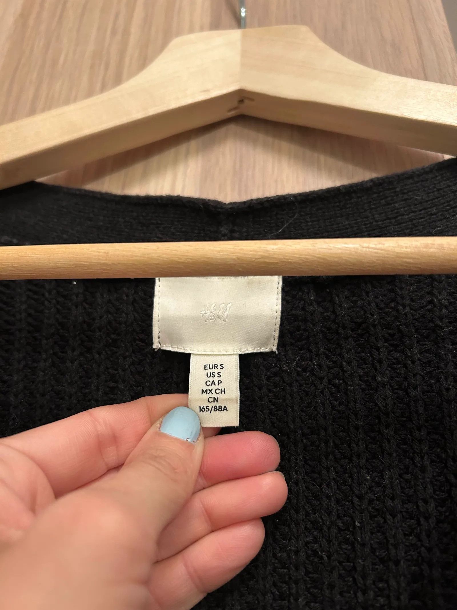 H&M H&M Cardigan Size S / US 4 / IT 40 - 2 Thumbnail
