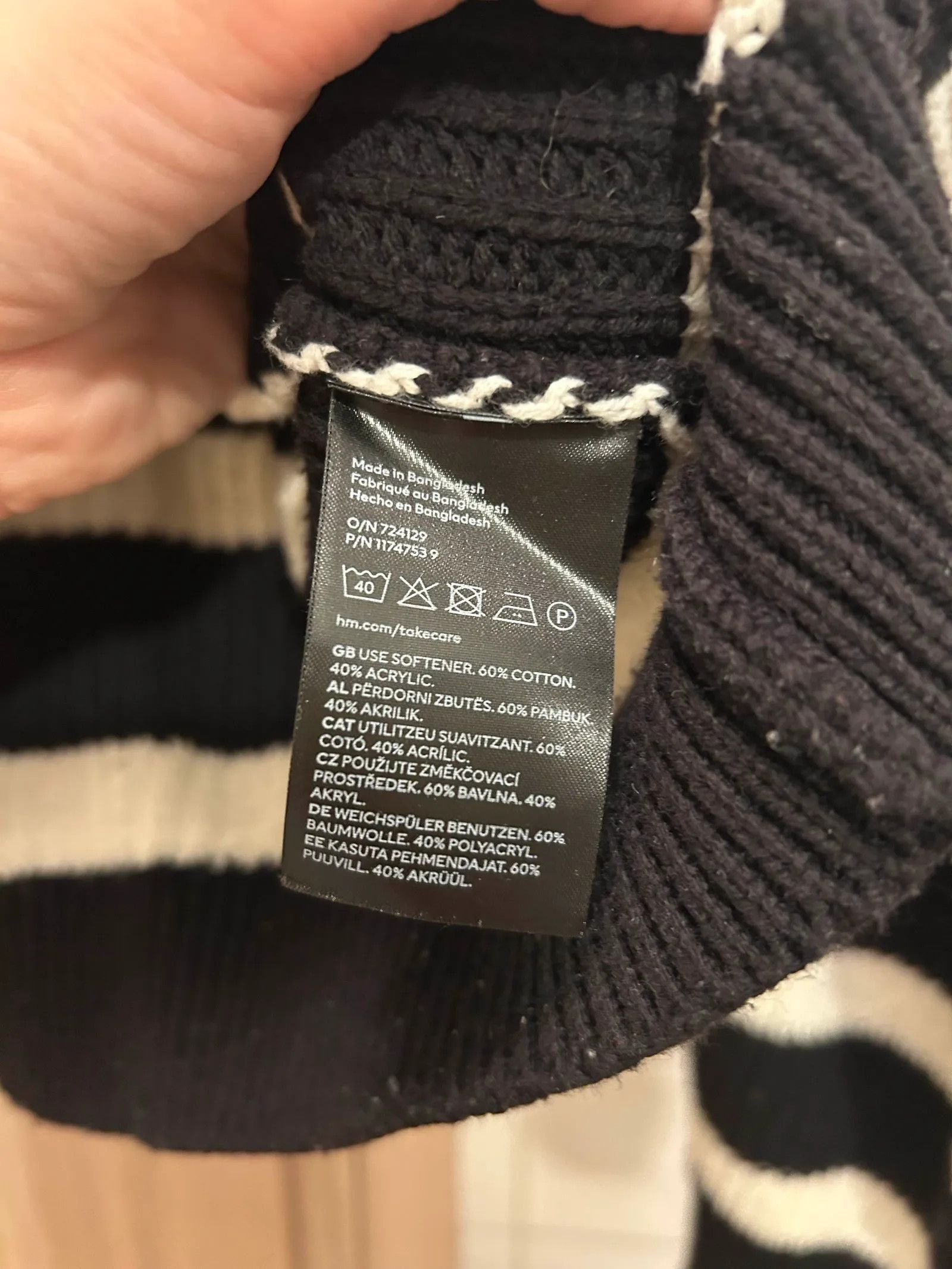 H&M H&M Cardigan Size S / US 4 / IT 40 - 3 Thumbnail