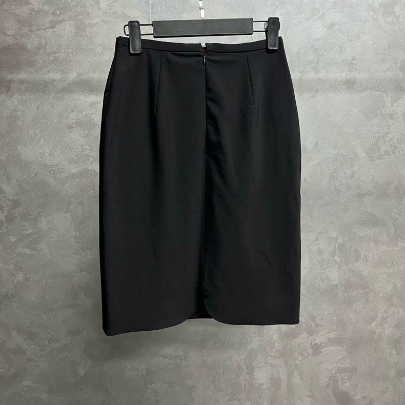 Balenciaga Balenciaga Classic Black Skirt for Sale Size 36" / US 14 / IT 50 - 2 Thumbnail