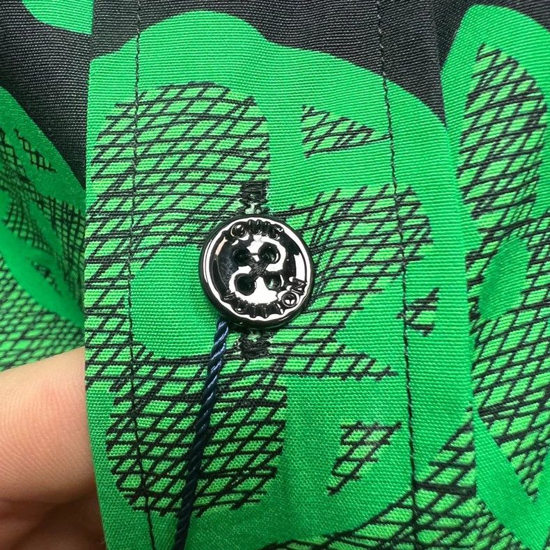 Louis Vuitton Louis Vuitton Green Printed Button-Up Shirt Size S / US 4 / IT 40 - 4 Thumbnail