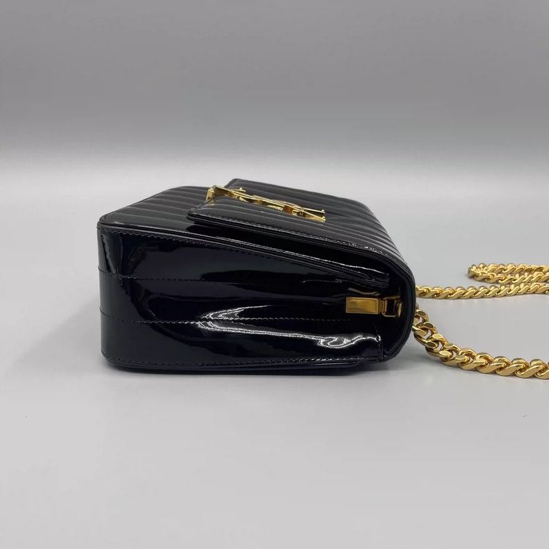 Yves Saint Laurent YSL Vicky Patent Leather Shoulder Bag Size ONE SIZE - 5 Thumbnail