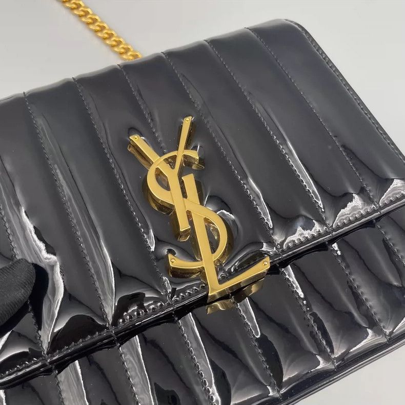 Yves Saint Laurent YSL Vicky Patent Leather Shoulder Bag Size ONE SIZE - 6 Thumbnail
