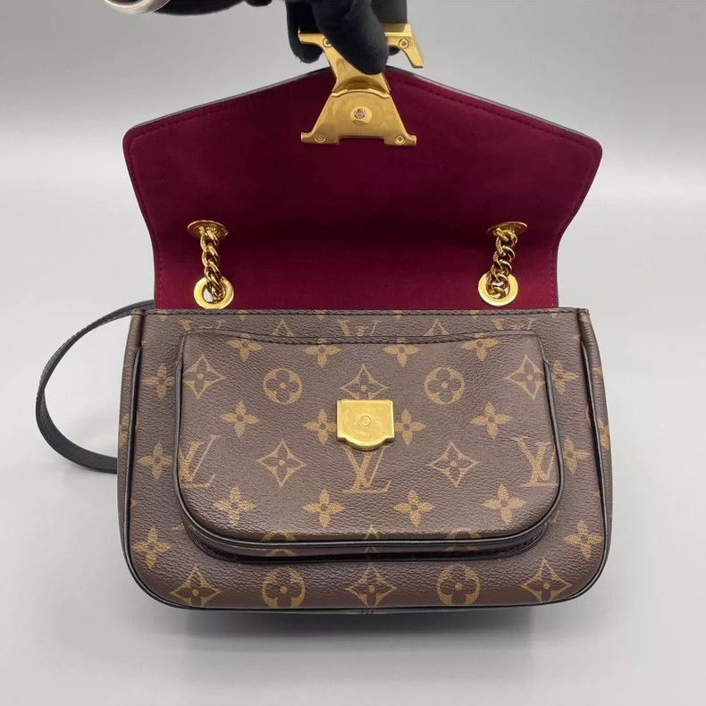 Louis Vuitton Louis Vuitton Passy Enameled Shoulder Bag Size ONE SIZE - 8 Thumbnail