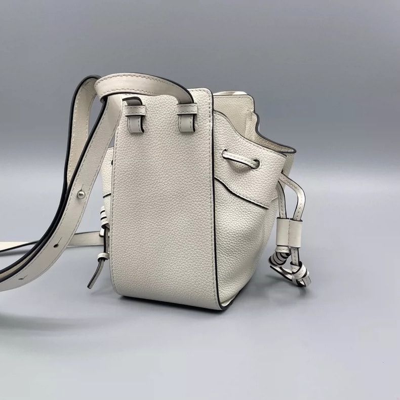 Loewe Loewe Hammock Crossbody Bag in Grey Size ONE SIZE - 8 Thumbnail