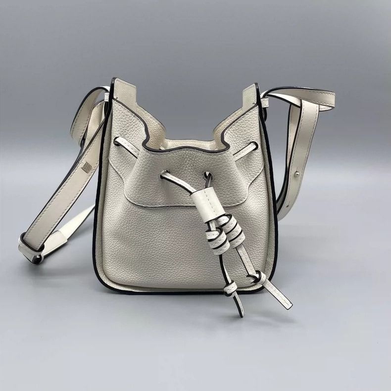 Loewe Loewe Hammock Crossbody Bag in Grey Size ONE SIZE - 2 Thumbnail