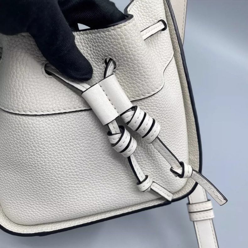 Loewe Loewe Hammock Crossbody Bag in Grey Size ONE SIZE - 6 Thumbnail