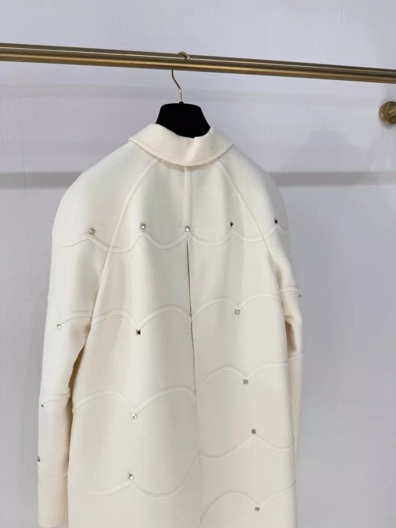 Valentino Valentino Cream Coat with Studs Size L / US 10 / IT 46 - 4 Thumbnail