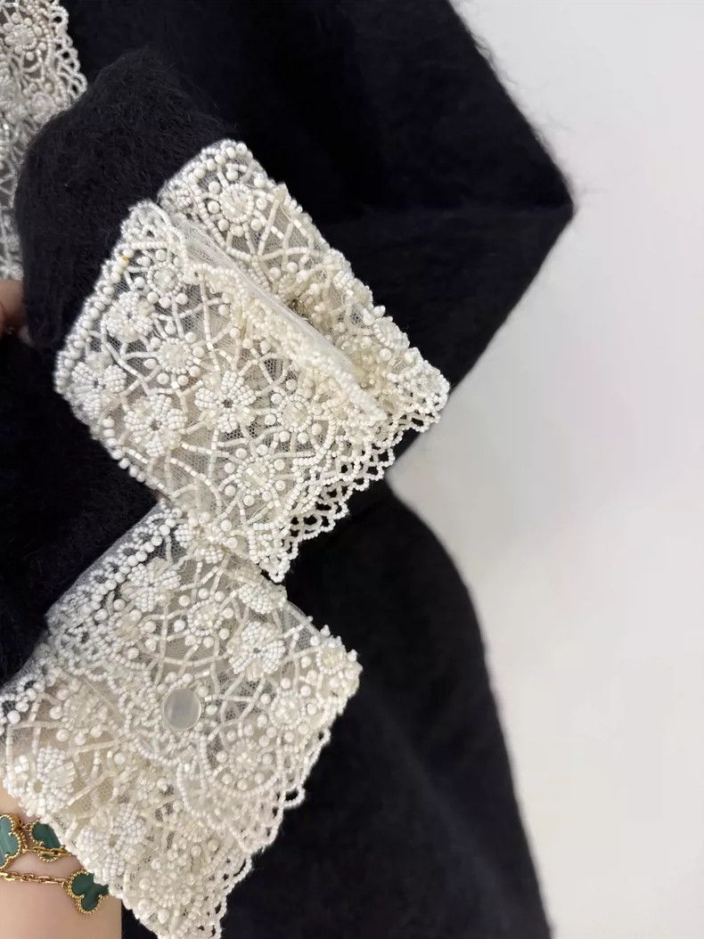Valentino Valentino Lace Beaded Wool Dress Size S Size S / US 4 / IT 40 - 4 Thumbnail