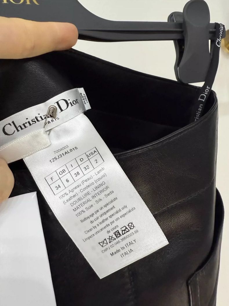 Dior New Dior Button Pocket Leather Skirt Size 34" / US 12 / IT 48 - 5 Thumbnail