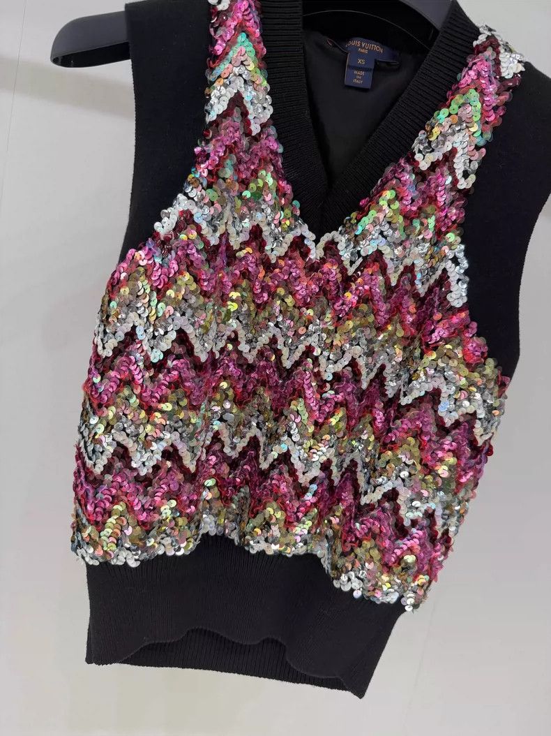 Louis Vuitton High-End Embellished Knit Vest Size XS / US 0-2 / IT 36-38 - 3 Thumbnail