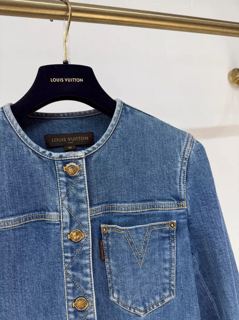 Louis Vuitton Louis Vuitton Fringed Denim Jacket Size M / US 6-8 / IT 42-44 - 3 Thumbnail