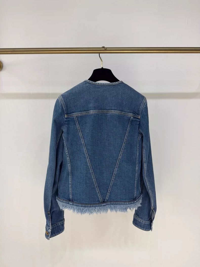 Louis Vuitton Louis Vuitton Fringed Denim Jacket Size M / US 6-8 / IT 42-44 - 2 Thumbnail