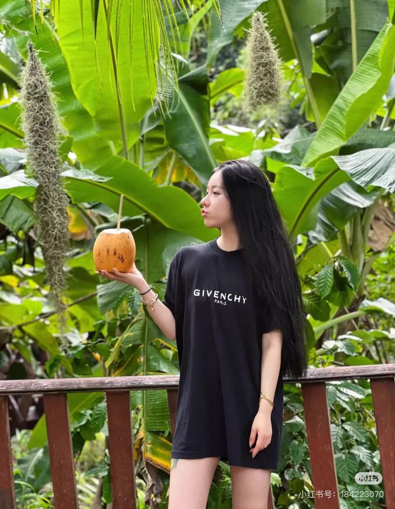 Givenchy Givenchy Black Logo Short Sleeve T-Shirt Size XS / US 0-2 / IT 36-38 - 6 Thumbnail