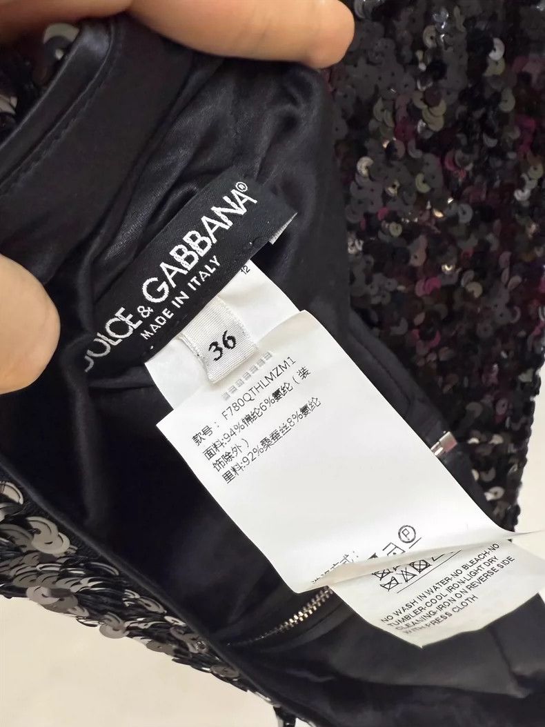 Dolce & Gabbana New DG Sleeveless Top with Sequins Size S / US 4 / IT 40 - 5 Thumbnail