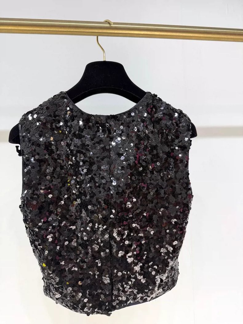 Dolce & Gabbana New DG Sleeveless Top with Sequins Size S / US 4 / IT 40 - 3 Thumbnail