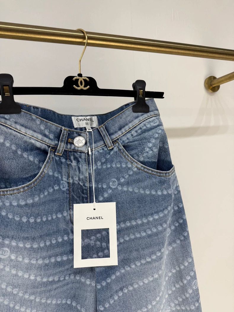 Chanel New Chanel Pearl Wide-Leg Jeans Size 34" / US 12 / IT 48 - 3 Thumbnail