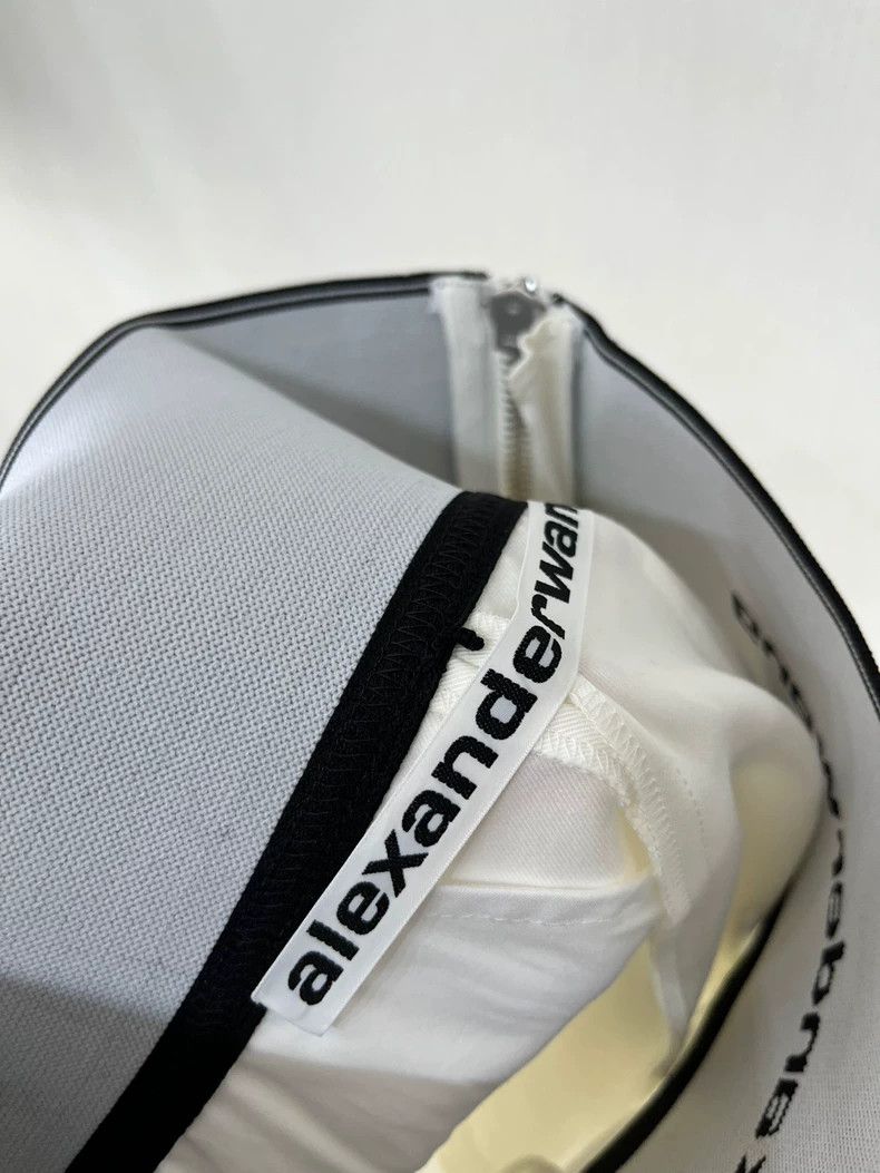 Alexander Wang Alexander Wang Logo Waist Shorts Size 2 Size 23" - 5 Thumbnail