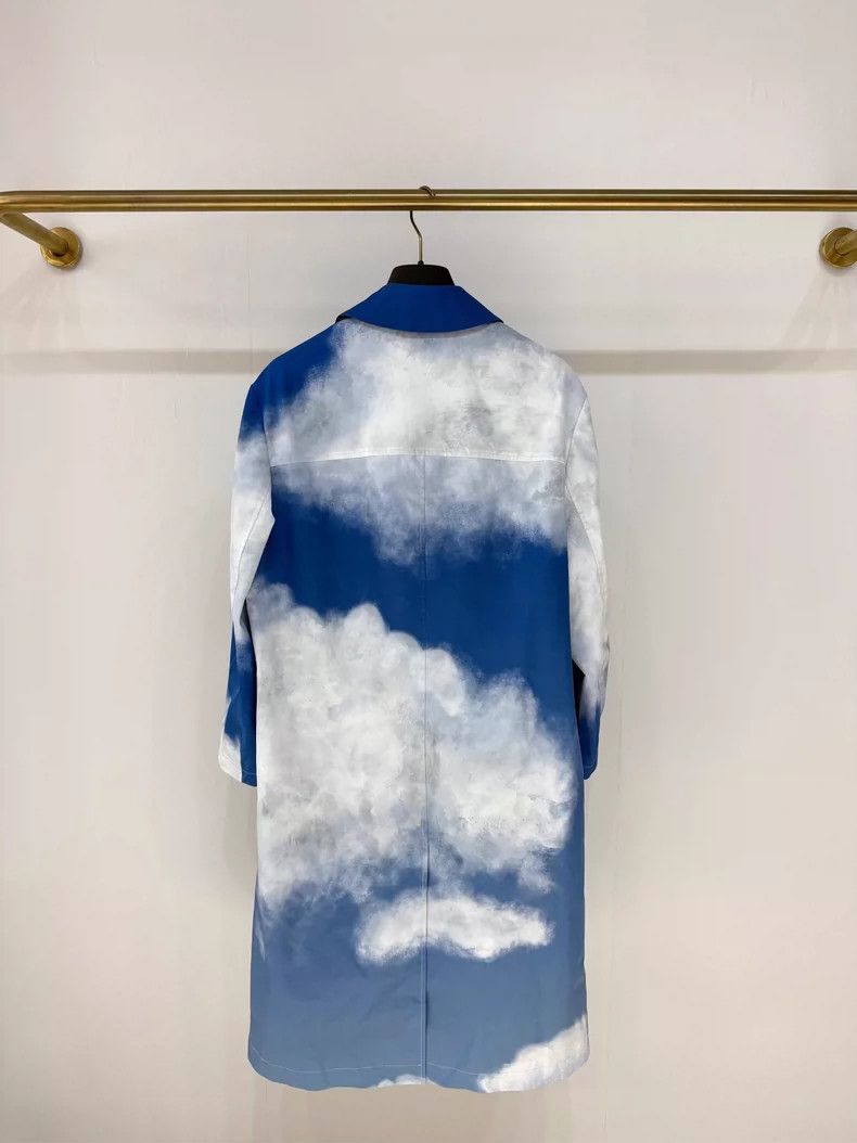 Louis Vuitton Blue Cloud Print Windbreaker Coat Size L / US 10 / IT 46 - 2 Thumbnail