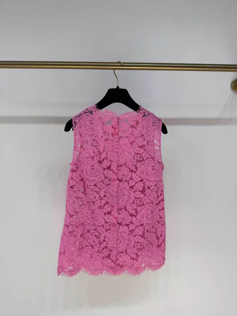 Dolce & Gabbana New Dolce & Gabbana Pink Lace Top Size S / US 4 / IT 40 - 2 Thumbnail
