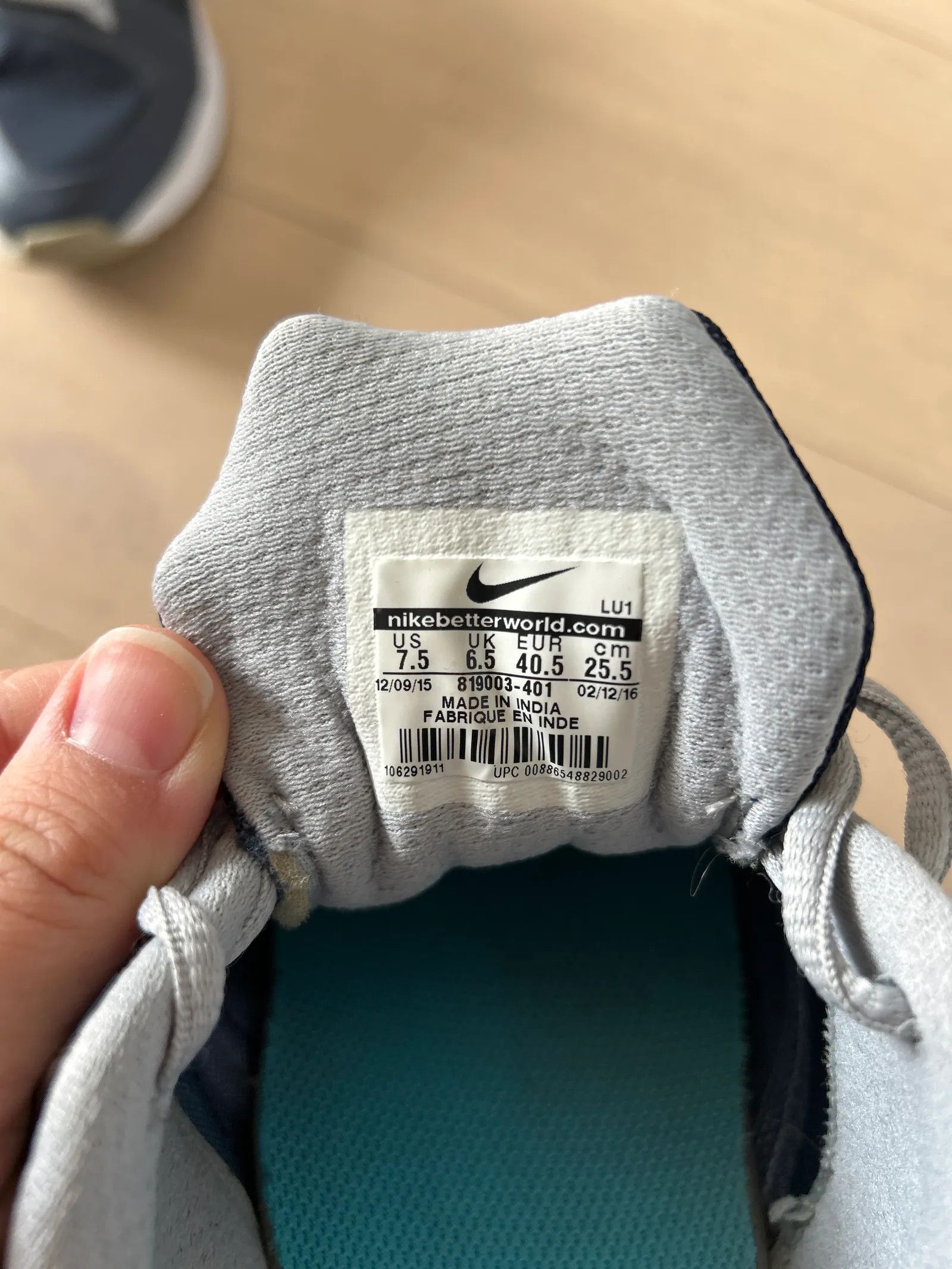 Nike Nike Sneakers Size US 8.5 / EU 41-42 - 4 Thumbnail