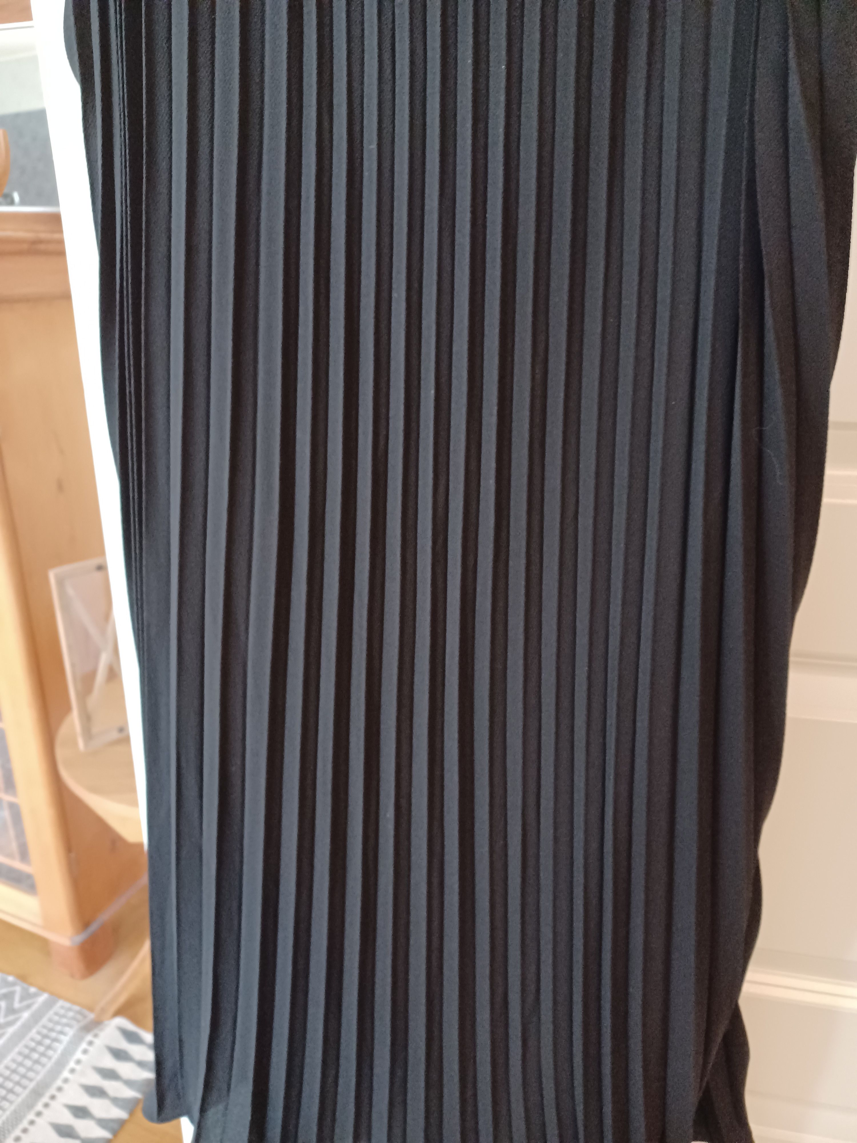 H&M H&M Dress Size L / US 10 / IT 46 - 4 Thumbnail