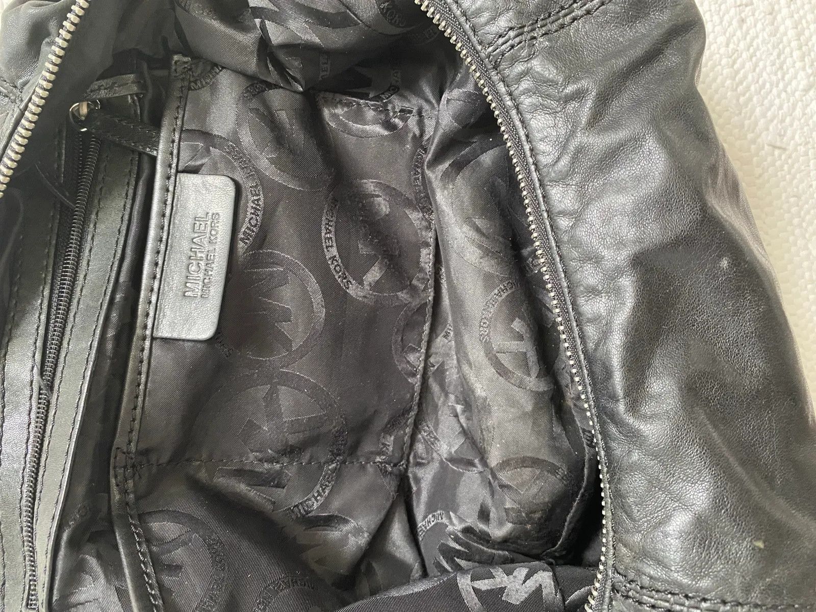 Michael Kors Michael Kors Bucket Bag Size ONE SIZE - 5 Thumbnail