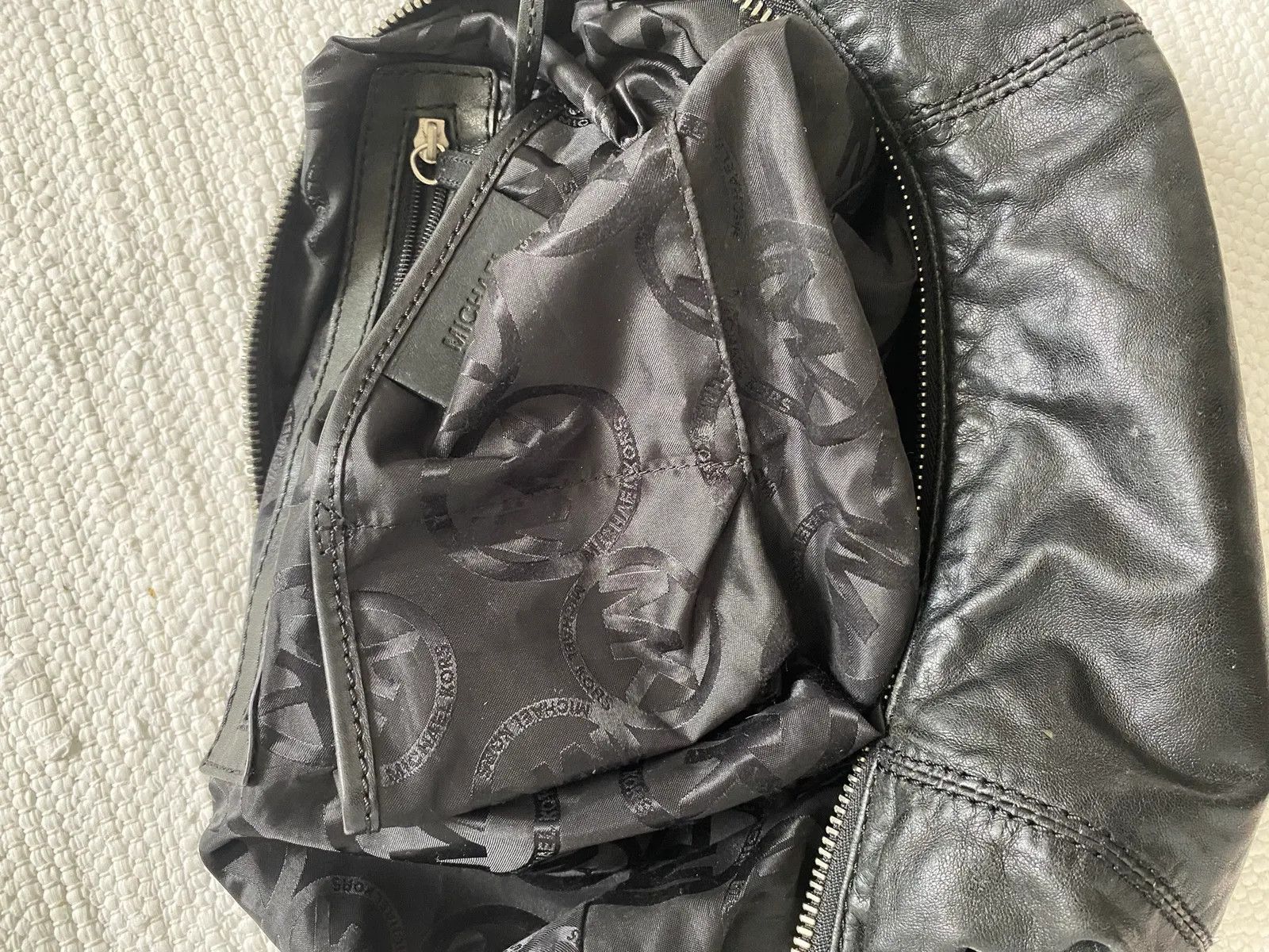 Michael Kors Michael Kors Bucket Bag Size ONE SIZE - 4 Thumbnail