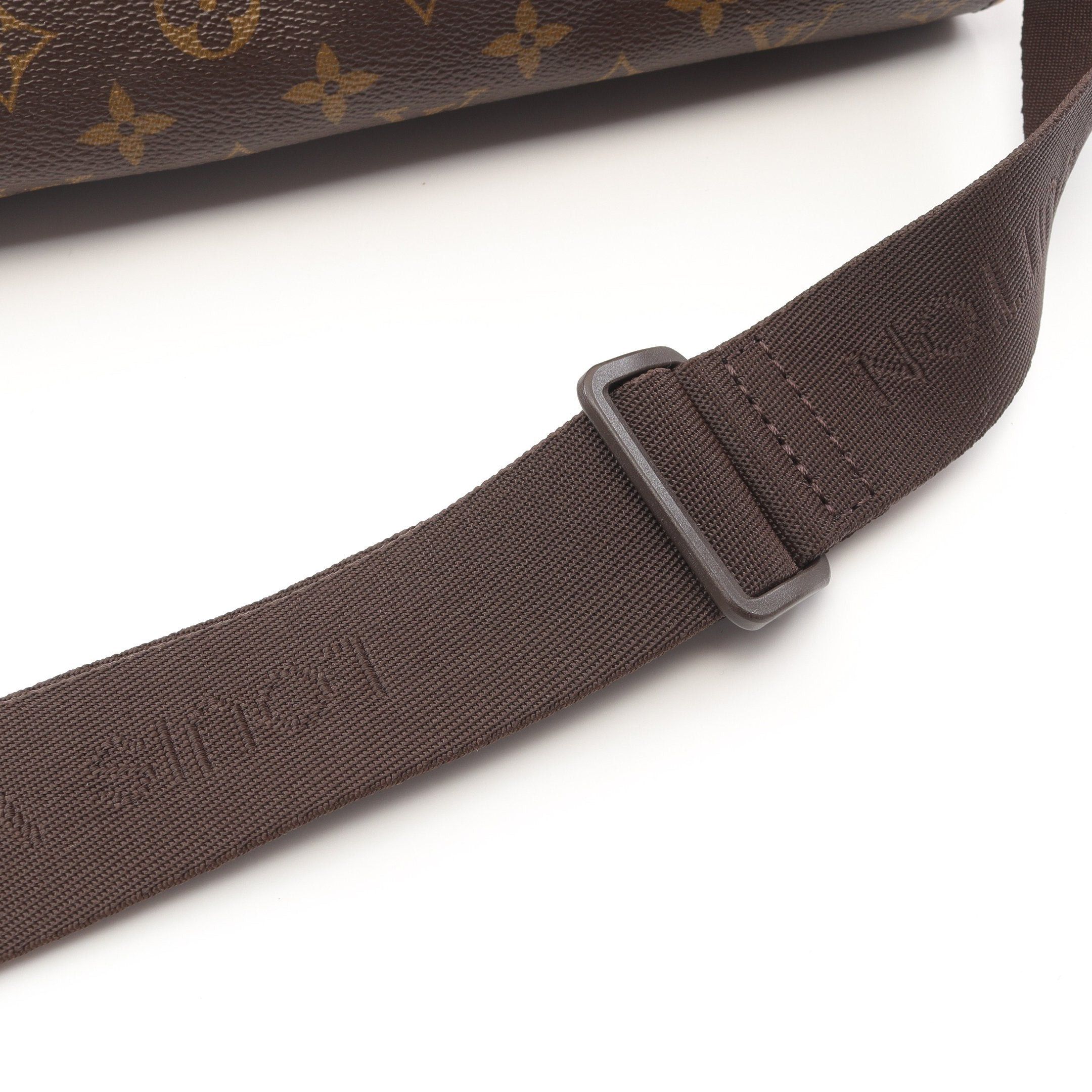 Louis Vuitton Louis Vuitton Aves Monogram Shoulder Bag Leather Brown Size ONE SIZE - 13 Thumbnail