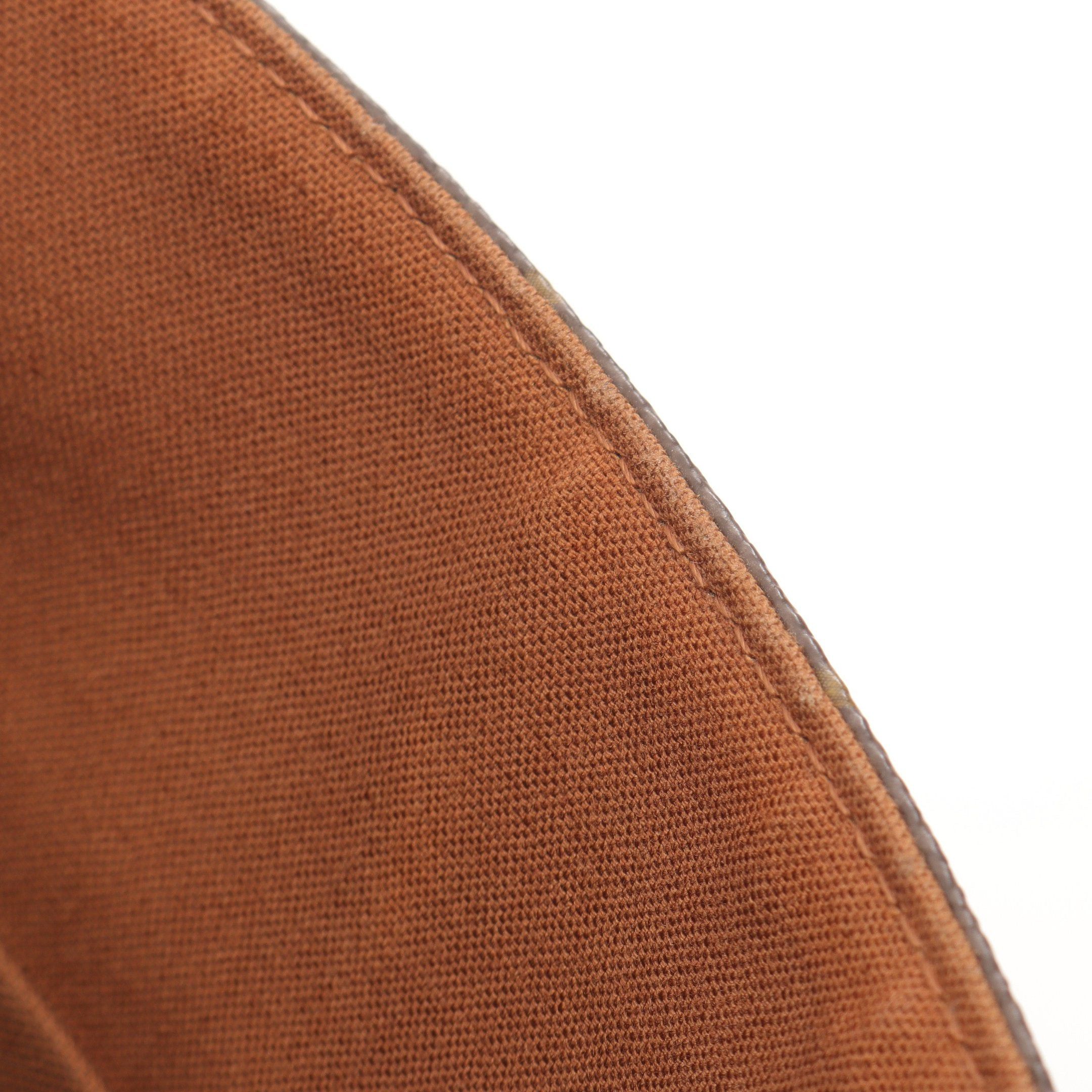 Louis Vuitton Louis Vuitton Aves Monogram Shoulder Bag Leather Brown Size ONE SIZE - 6 Thumbnail