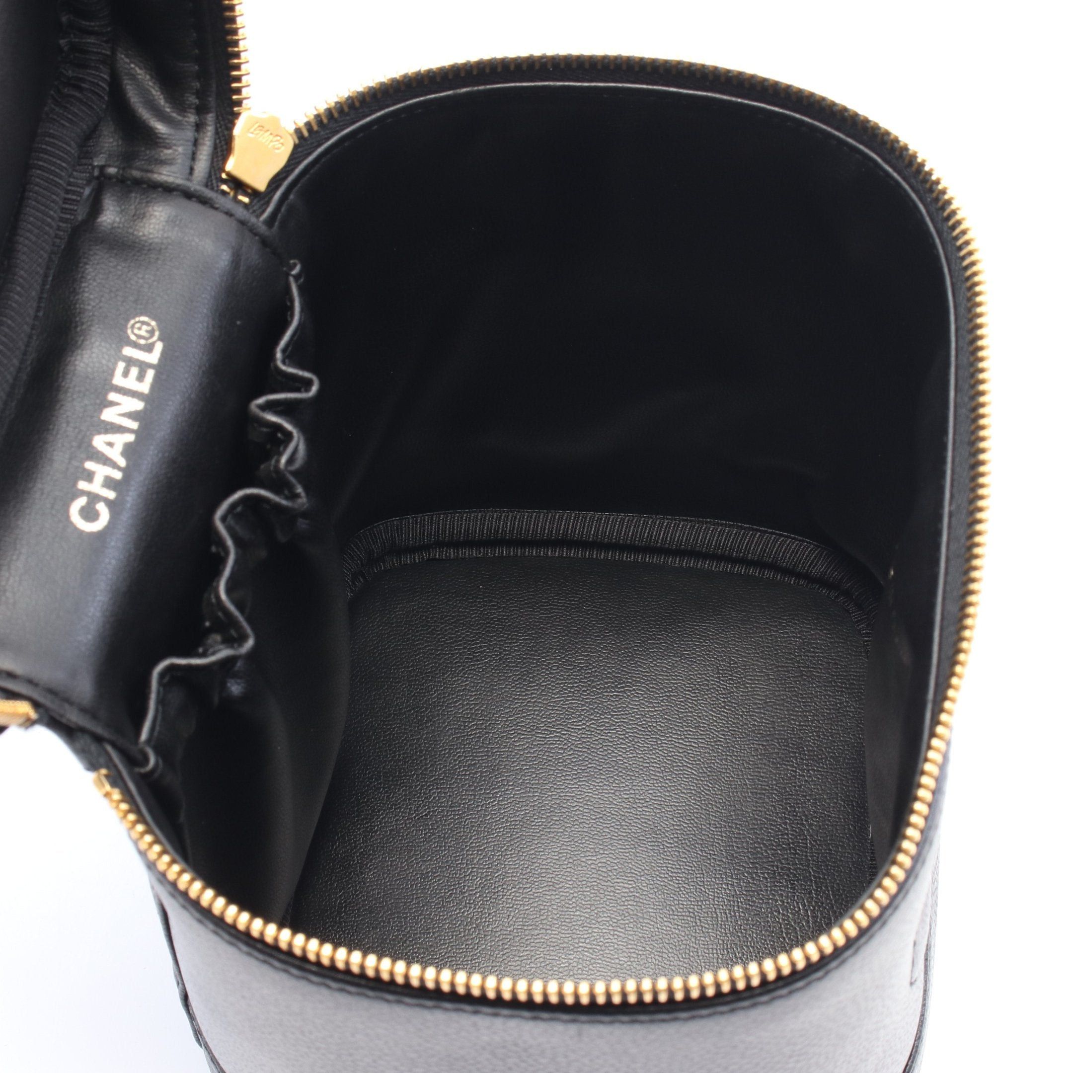 Chanel Chanel Coco Mark Handbag Vanity Bag Caviar Skin Black Gold Hardware Size ONE SIZE - 3 Thumbnail