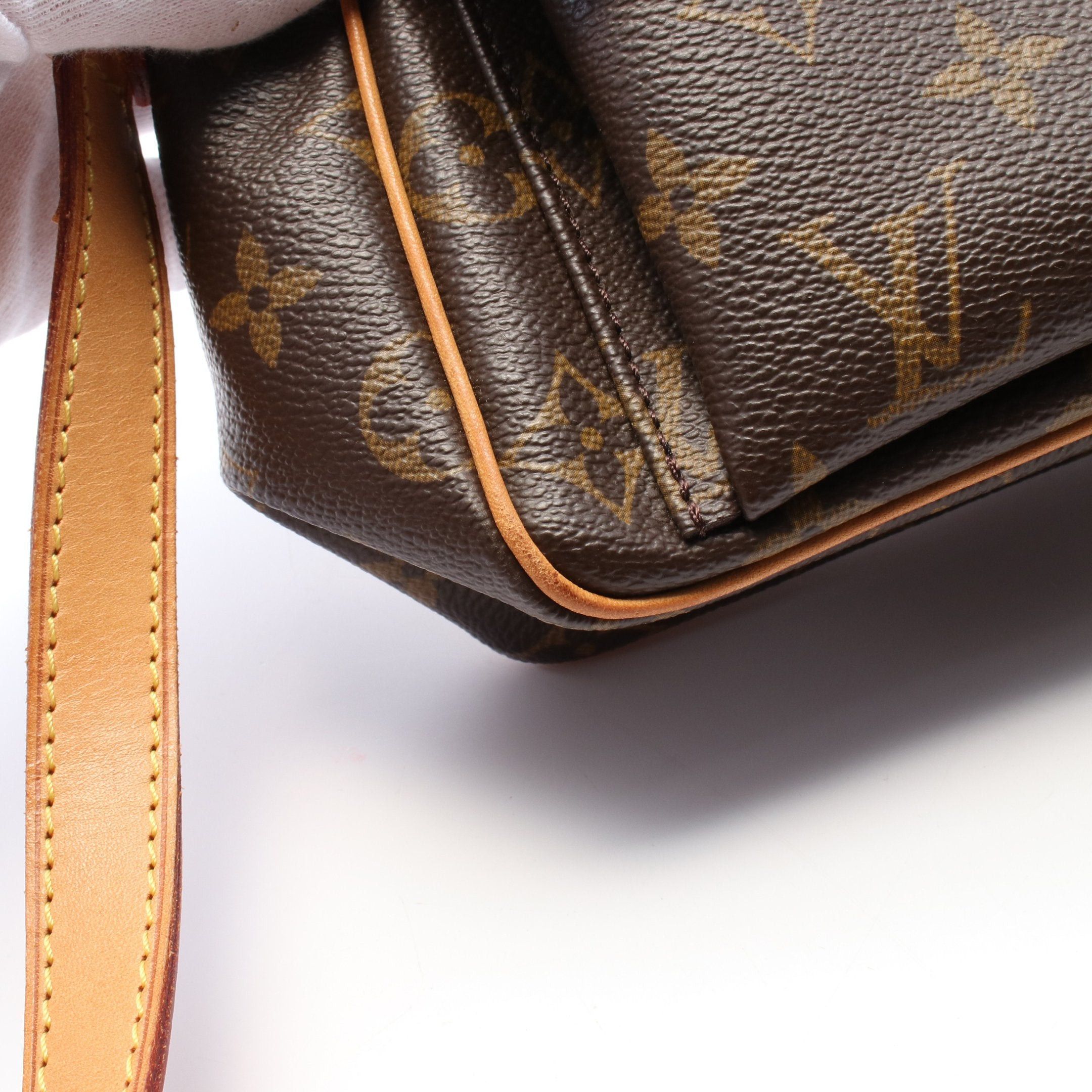 Louis Vuitton Louis Vuitton Viva Cite Pm Monogram Shoulder Bag Leather Brown Size ONE SIZE - 7 Thumbnail