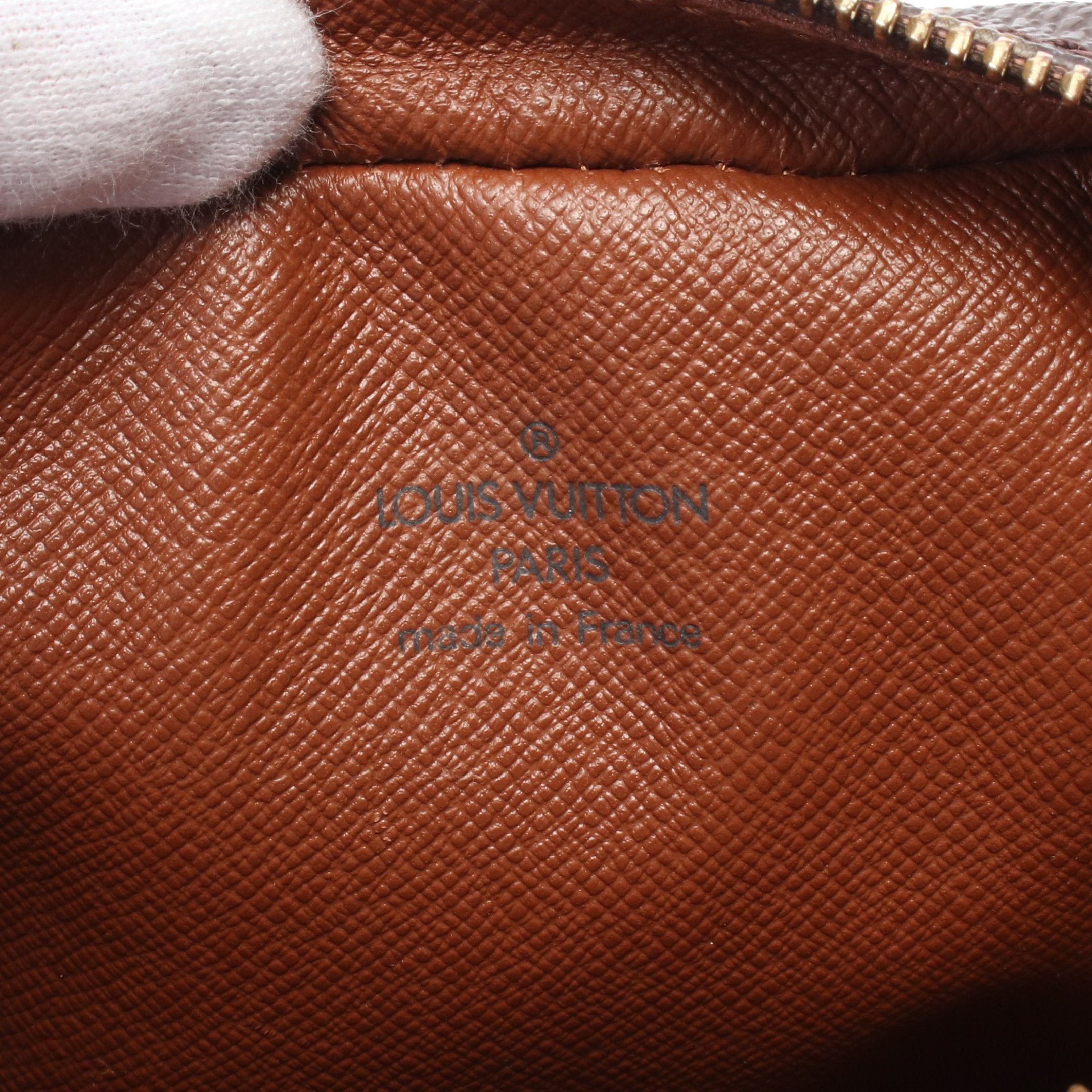 Louis Vuitton Louis Vuitton Amazon Monogram Shoulder Bag Leather Brown Size ONE SIZE - 4 Thumbnail