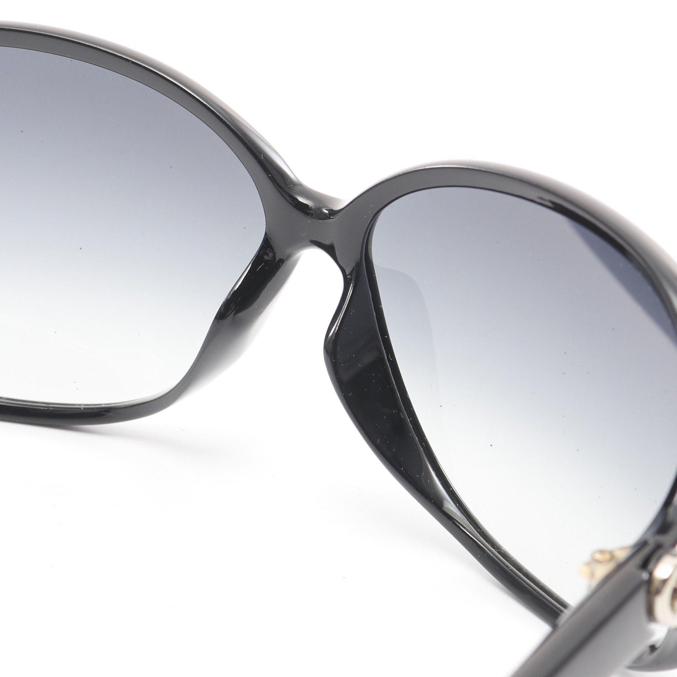 Gucci Gucci Interlocking G Heart Sunglasses Black Gradient Lens Size ONE SIZE - 6 Thumbnail