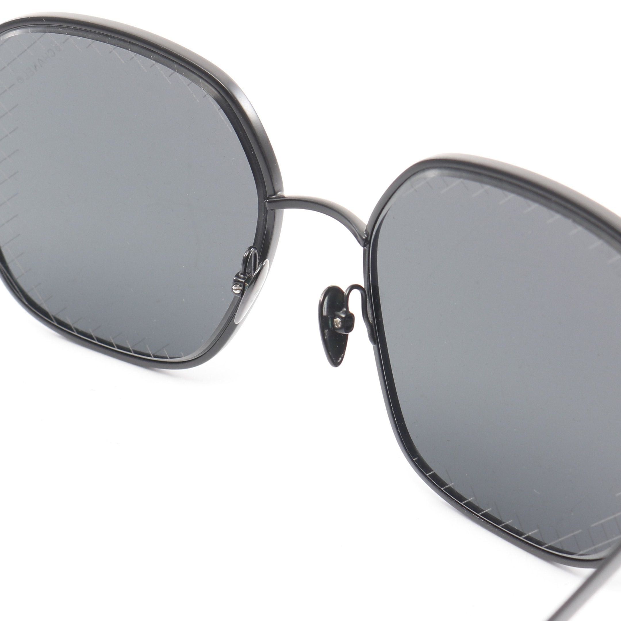 Chanel Chanel Sunglasses Black Size ONE SIZE - 6 Thumbnail