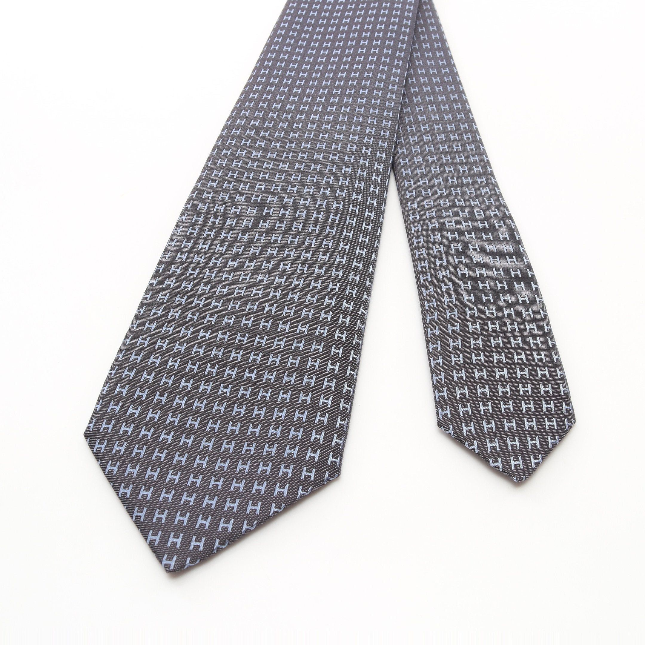Hermes Hermes H Pattern Tie Silk Dark Gray Blue Size ONE SIZE - 2 Thumbnail