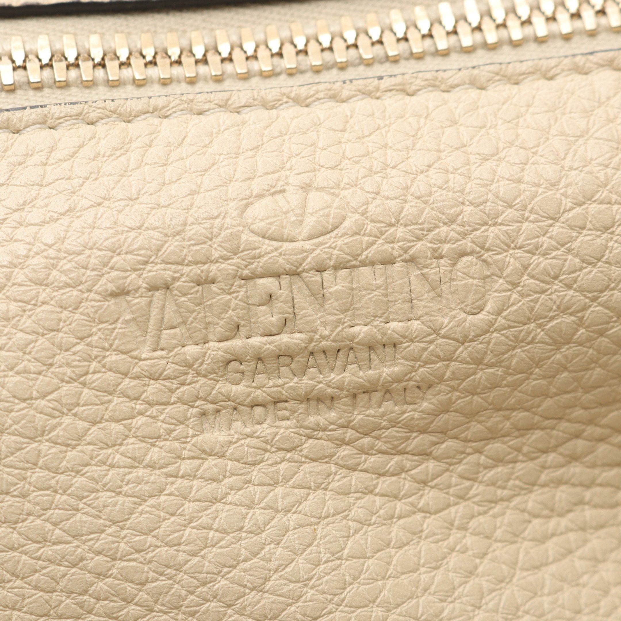 Valentino Valentino Rockstud Handbag Tote Bag Leather Off White Size ONE SIZE - 4 Thumbnail