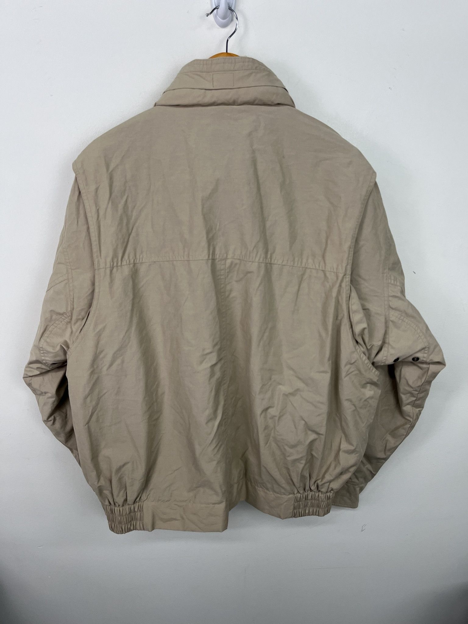 Vintage Vintage 90s Mens Light Jacket Cutter and Buck Tan Windbreaker Size L Size US L / EU 52-54 / 3 - 3 Thumbnail