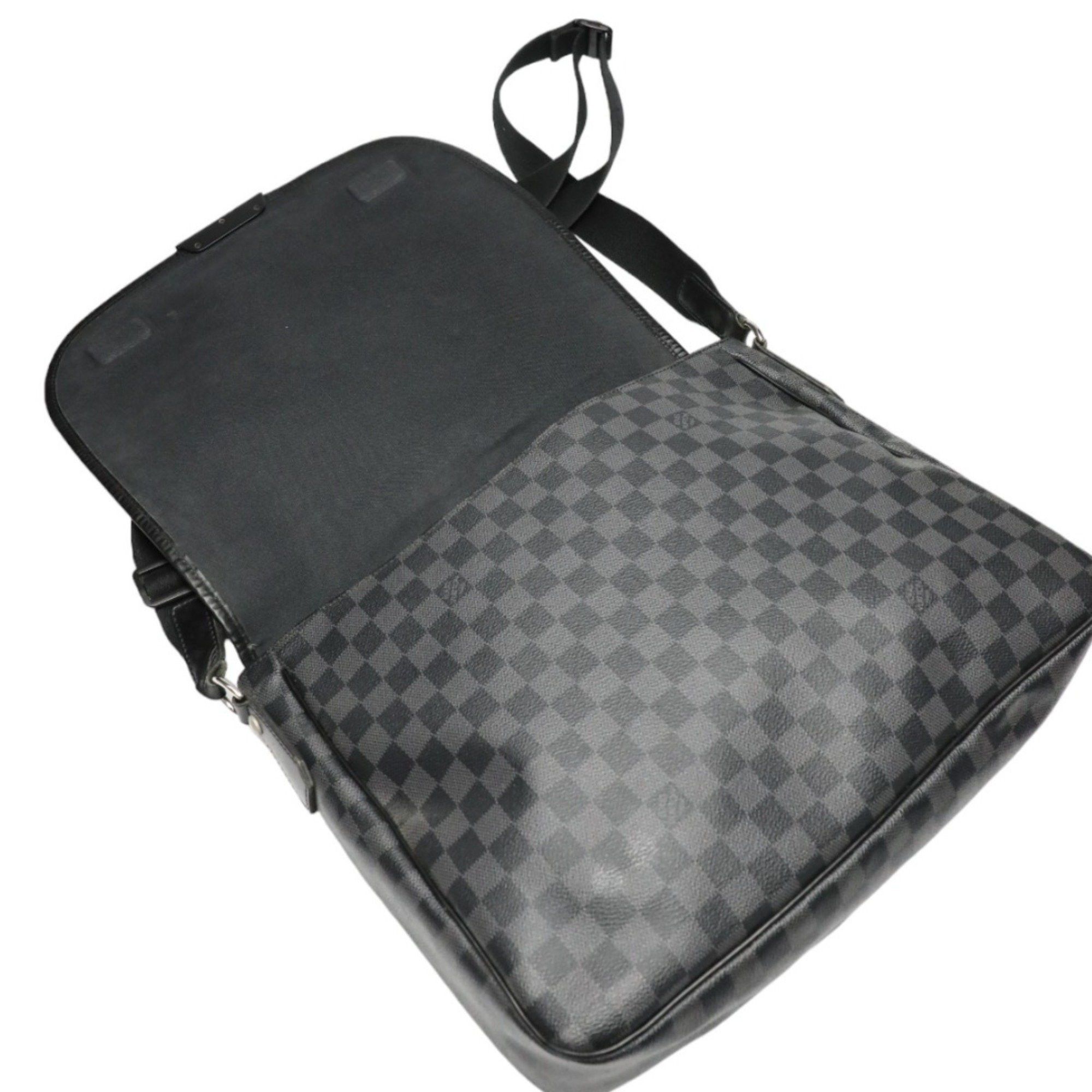 Louis Vuitton LOUIS VUITTON Shoulder Bag Damier Graphite Daniel GM Leather N58033 Black Size ONE SIZE - 13 Thumbnail