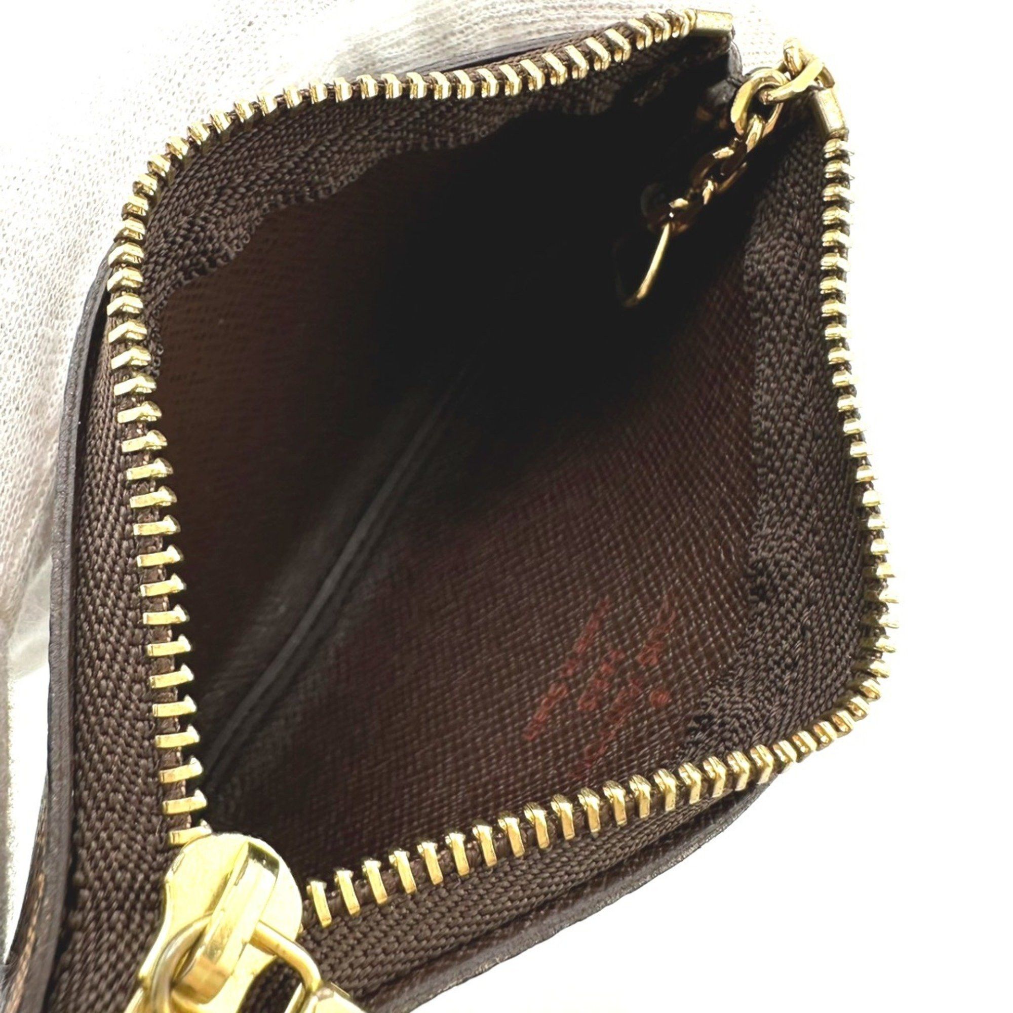 Louis Vuitton Louis Vuitton Key Case, Coin Purse and Case Damier Pochette Cle Canvas N62658 Brown Size ONE SIZE - 10 Thumbnail