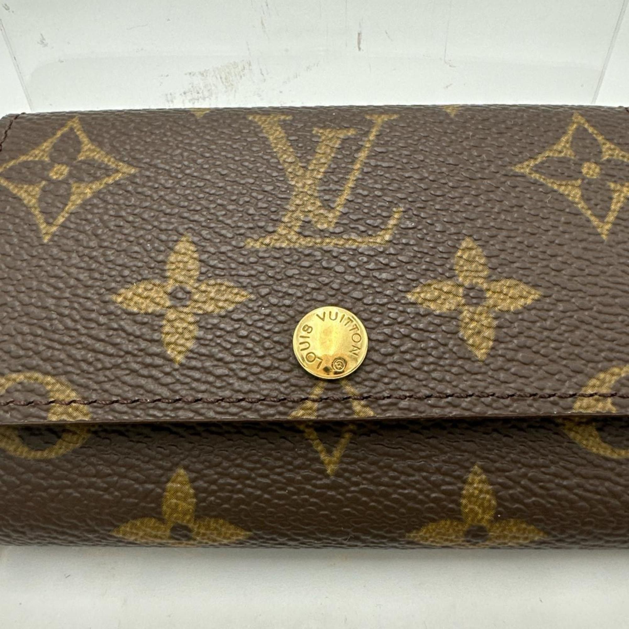 Louis Vuitton Louis Vuitton Key Case, 6 Monogram Multicle 6, Canvas, M62630, Brown Size ONE SIZE - 11 Thumbnail