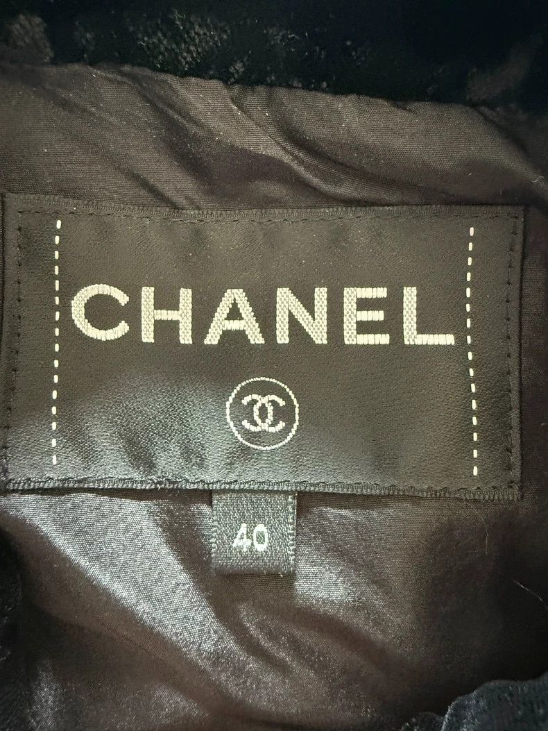 Chanel Chanel Black and White Velvet Jacket Size US M / EU 48-50 / 2 - 2 Thumbnail