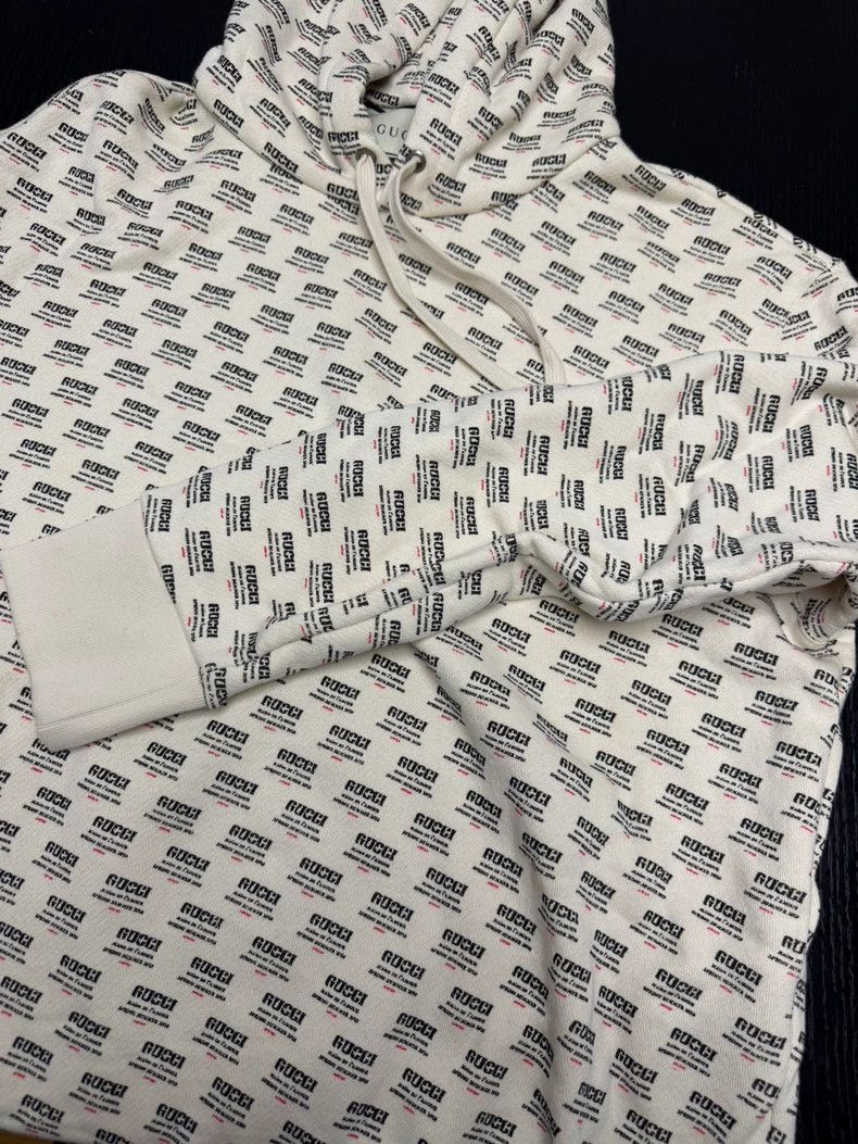 Gucci Gucci Logo Printed Hoodie in Excellent Condition Size US L / EU 52-54 / 3 - 4 Thumbnail