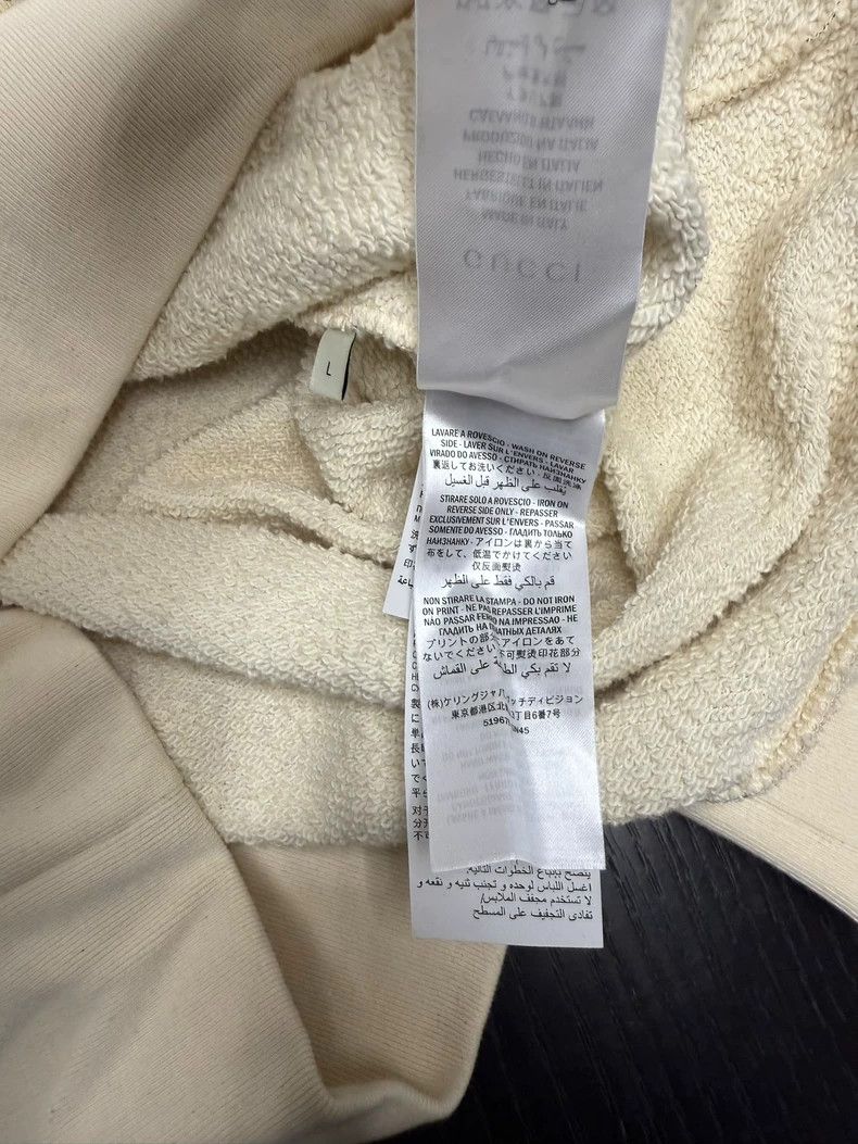 Gucci Gucci Logo Printed Hoodie in Excellent Condition Size US L / EU 52-54 / 3 - 7 Thumbnail