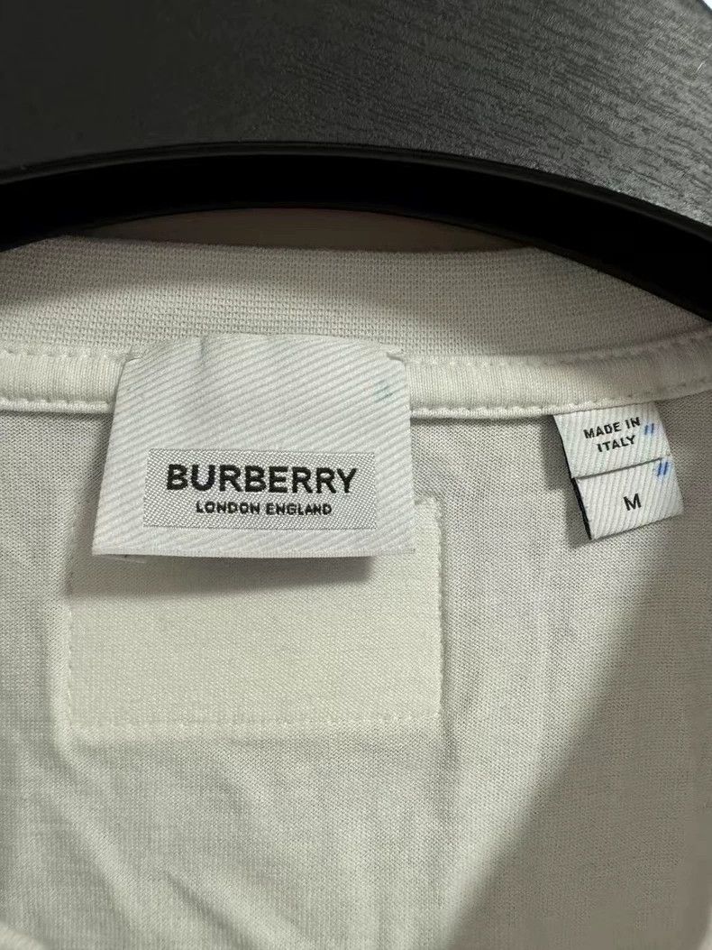 Burberry Burberry Elephant Short Sleeve T-Shirt Size US M / EU 48-50 / 2 - 3 Thumbnail