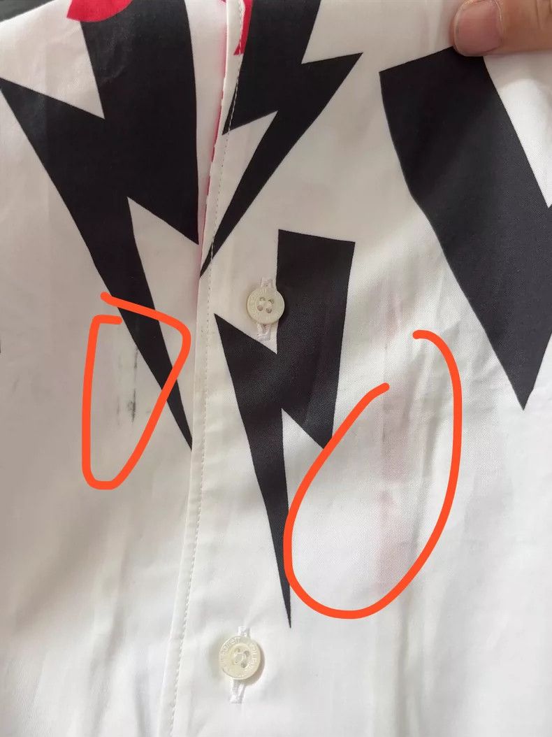 Thom Browne Neil Barrett Short Sleeve Shirt from Italy Size US L / EU 52-54 / 3 - 8 Thumbnail